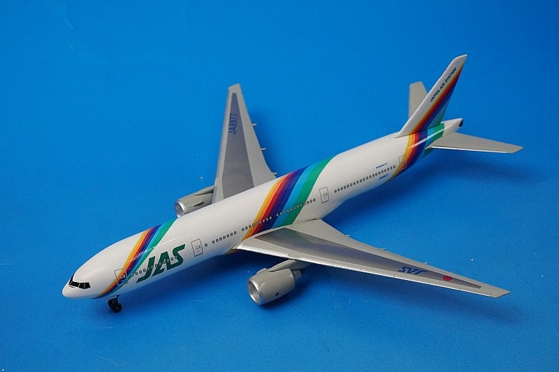 1:400 B777-200 JAS Rainbow Seven JA8977 55050 Gulliver airplane model
