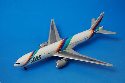 1:400 B777-200 JAS Rainbow Seven JA8977 55050 Gulliver airplane model