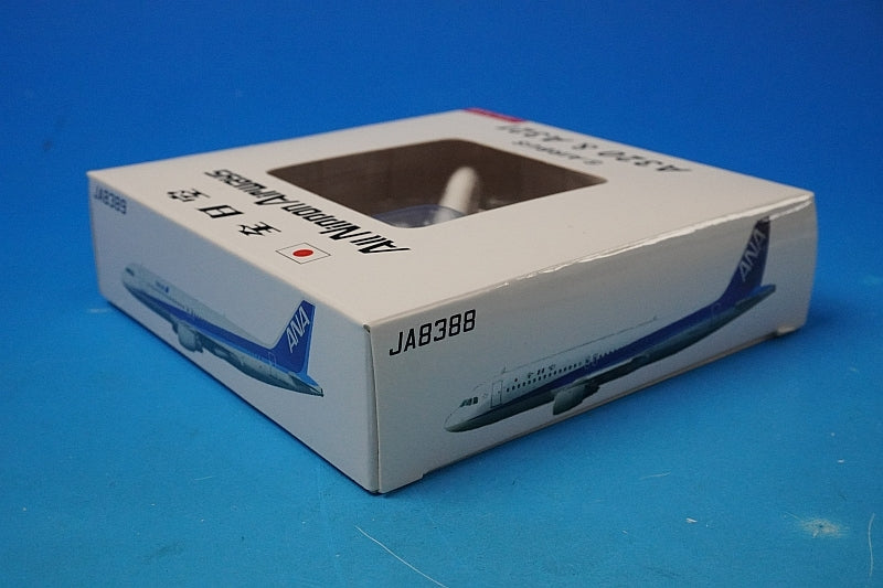 1:400 A320-200 ANA JA8388 Aero Classics airplane model