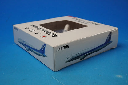 1:400 A320-200 ANA JA8388 Aero Classics airplane model