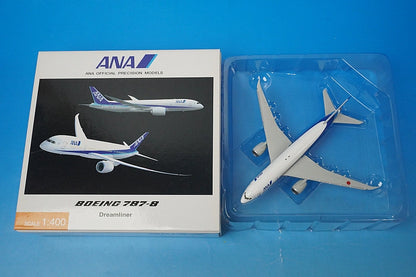 1:400 B787-8 ANA Dreamliner *No registration number assigned NH40028 ANA airplane model