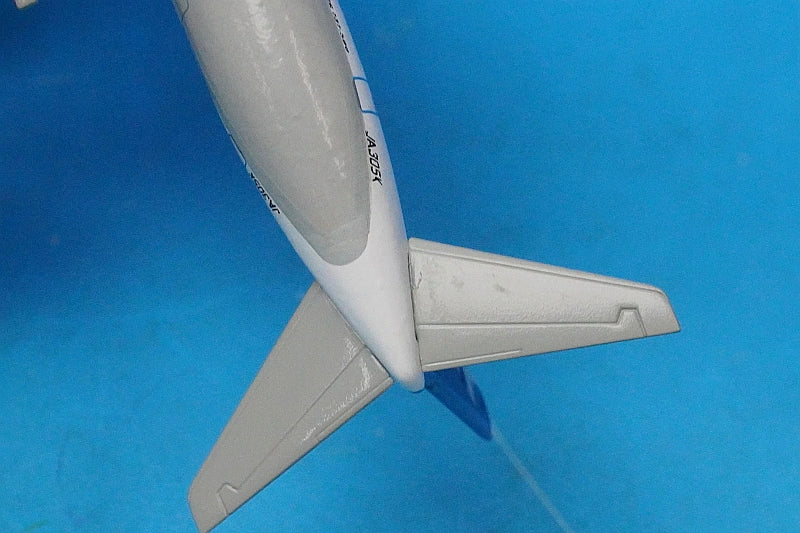 1:400 B737-54K ANK Air Nippon JA305K 55169 Dragon airplane model