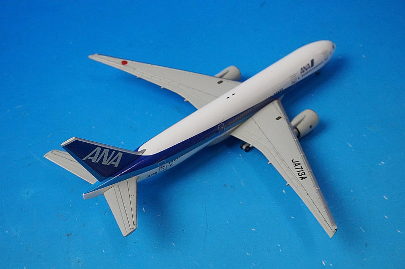 1:400 B777-200 ANA JA713A NH40022 ANA airplane model