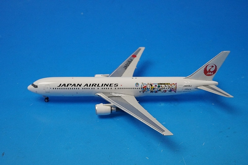 1:400 B767-300ER JAL Doraemon JA656J 04015 Phoenix airplane model