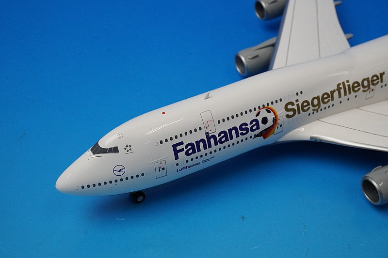 1:200 B747-8 Lufthansa Fanhansa Siegerflieger Fanhansa winner's flight D-ABYI 556767 Herpa