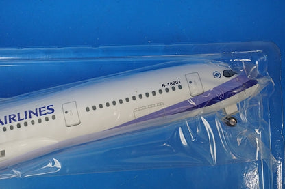 1:200 A350-900 China B-18901 Risesoon airplane model