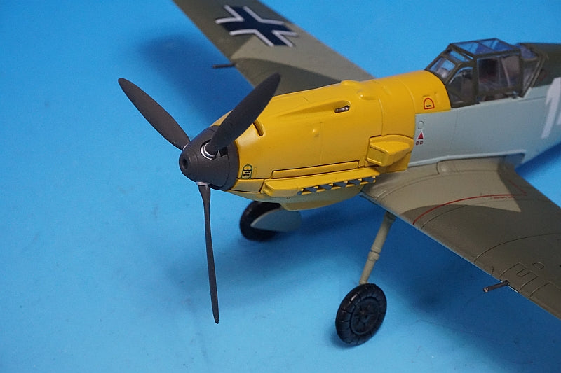 1:48 Bf 109E-4 Luftwaffe 2nd Lecture Wing Hans-Joachim Marseille #14 HA8706 Hobby Master