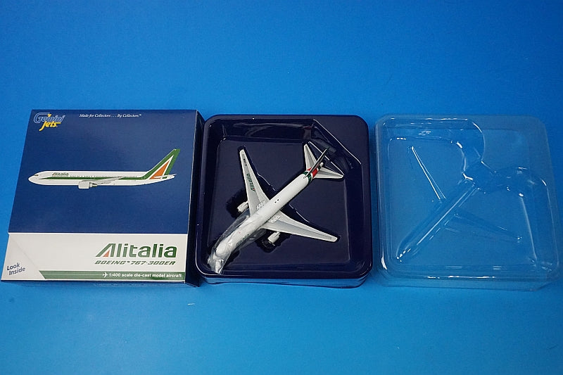 1:400 B767-300ER Alitalia EI-CRM GJAZA913 Gemini airplane model