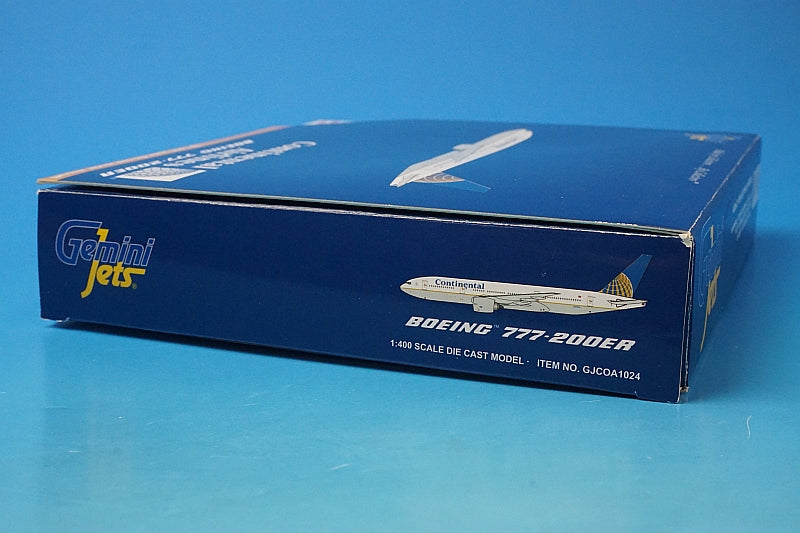 1:400 B777-200ER Continental Airlines N27015 GJCOA1024 Gemini airplane model