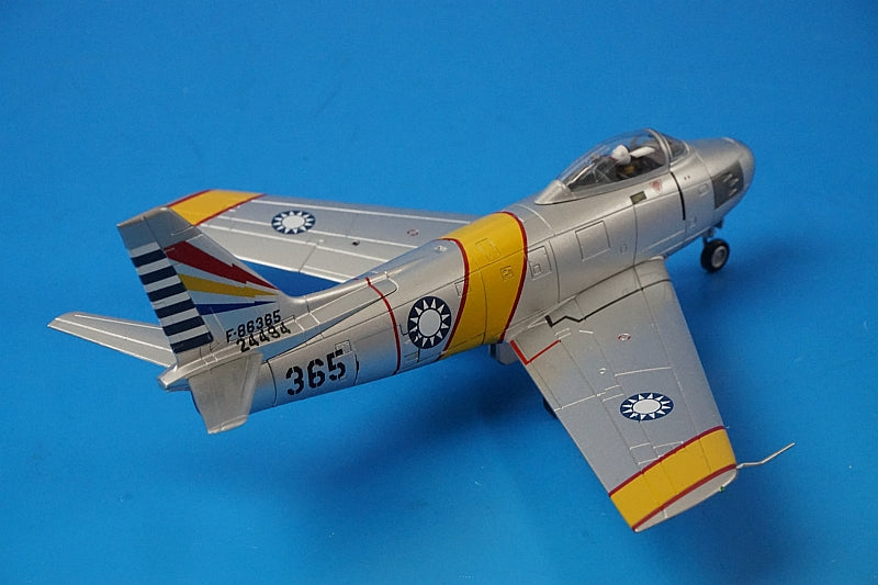 1:72 F-86F Saber ROC Air Force Hsinchu Base HA4302 Hobby Master airplane model