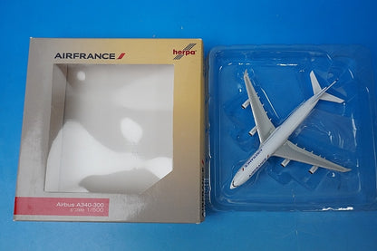 1:500 A340-300 Air France F-GLZK 517539 Herpa airplane model