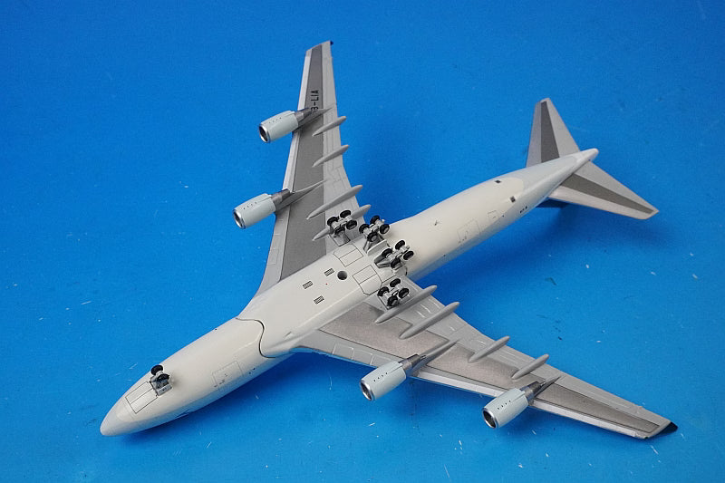 1:400 B747-400F Cathay Pacific Cargo B-LIA XX4309 JC Wings airplane model