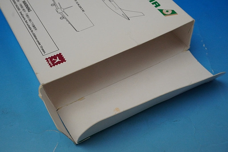 1:200 A330-200 Eva Air B-16301 0458 Hogan airplane model