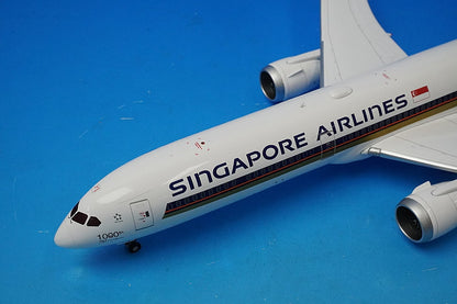 1:200 B787-10 Singapore 1000th 9V-SCP EW278X003 JC Wings airplane model