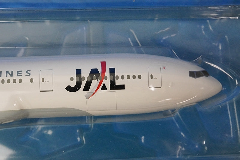 1:200 B777-200 JAL Arc Paint JA8984 2445 Hogan airplane model