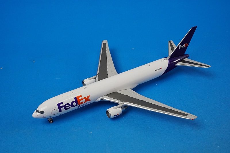 1:400 B767-300F FedEx N104FE GJFDX1994 Gemini