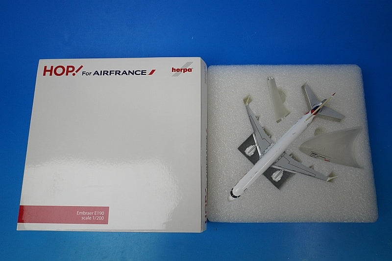 1:200 Embraer 190STD Air France HOP!/Op F-HBLI 557276 Herpa