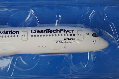 1:200 A350-900 Lufthansa CleanTechFlyer D-AIVD LW200DLH024 LIMOX airplane model