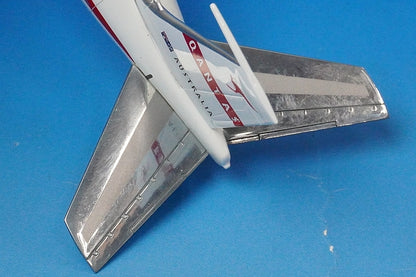 1:200 B707-100 Qantas VH-EBH IF701QF120P INFLIGHT airplane model