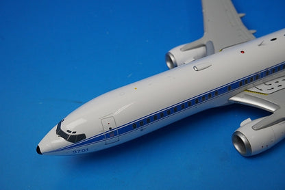 1:200 B737-800 Republic of China Air Force Taiwan Air Force #3701 LH2243 JC Wings airplane model