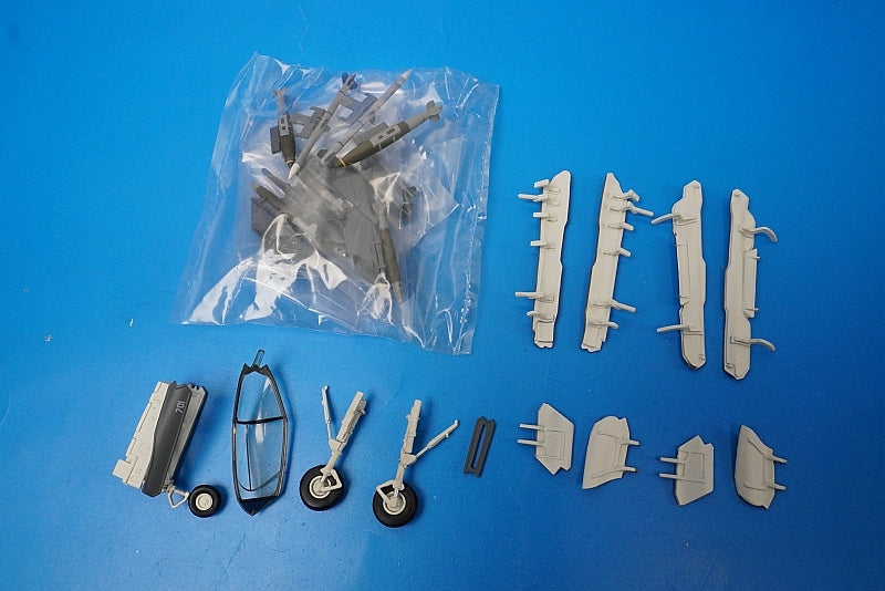 1:72 F-35A JASDF Parts Set Gear and Other Parts Hobby Master
