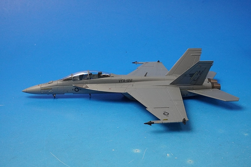 1:72 F/A-18F two-seater U.S. Navy 122nd Fighter Attack Squadron Flying Eagles Fairford Air Base #166673 HA5110 Hobby Master