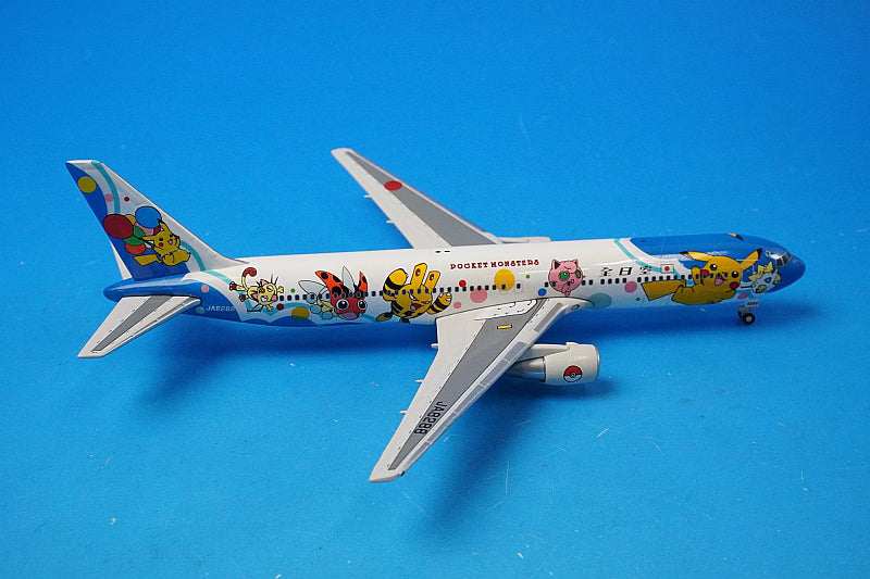 1:400 B767-300 ANA Pokemon Jet 1999 JA8288 Golden Wings airplane model