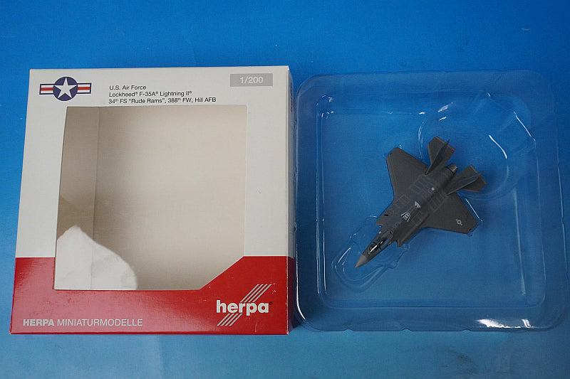 1:200 F-35A 34th Fighter Squadron 388th Fighter Wing USAF Rude Rams Hill Air Base 13-5071 HL 558525 Herpa airplane model