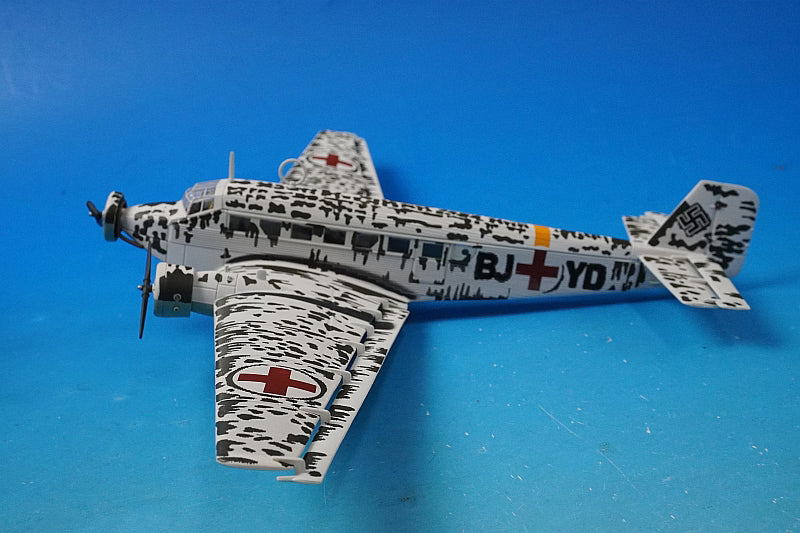 1:72 Junkers Ju-52/3M GAF Ambulance Aircraft Stalingrad Winter 1942 BJ YD AA36911 Corgi airplane model