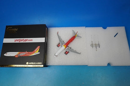 1:200 A320SL VietJet Air VN-A671 G2VJC711 Gemini airplane model