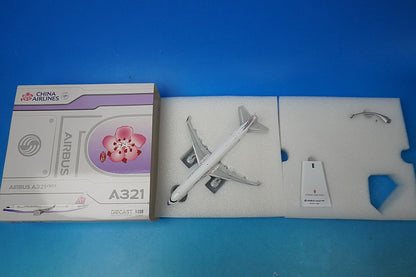 1:200 A321neo China Airlines B-18101 XX20197 JC Wings airplane model