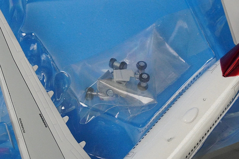 1:400 A330-900neo Virgin Atlantic G-VTOM WB4026 WB Models airplane model