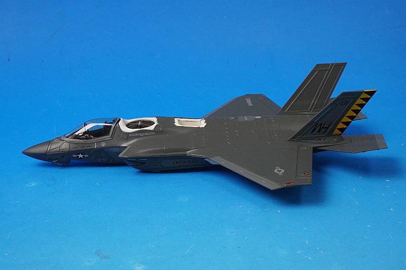 1:72 F-35B Lightning II US Marine Corps Beast Mode VMFA-542 Tigers Black Death HA4622b Hobby Master airplane model