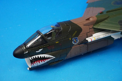 1:72 A-7D US Air Force 23rd Tactical Fighter Wing 75th Tactical Fighter Squadron England Base Louisiana EL218 #72-0218 00163 2 CENTURY WINGS airplane model