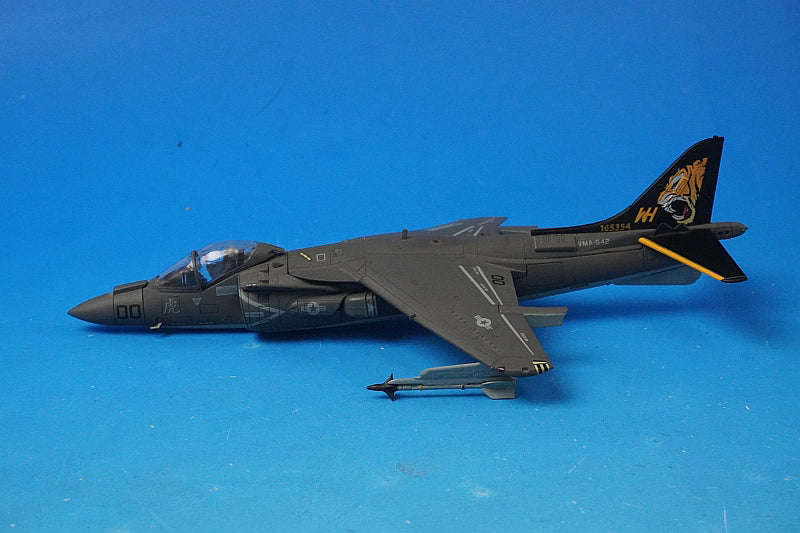 1:72 AV-8B Harrier II Plus US Marine Corps 542nd Marine Attack Squadron Tigers #165354 HA2621 Hobby Master airplane model