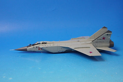 1:72 MiG MiG-31BM Foxhound Russian Aerospace Forces 712th Aviation Regiment w/R-77&R-37 HA9703 Hobby Master airplane model
