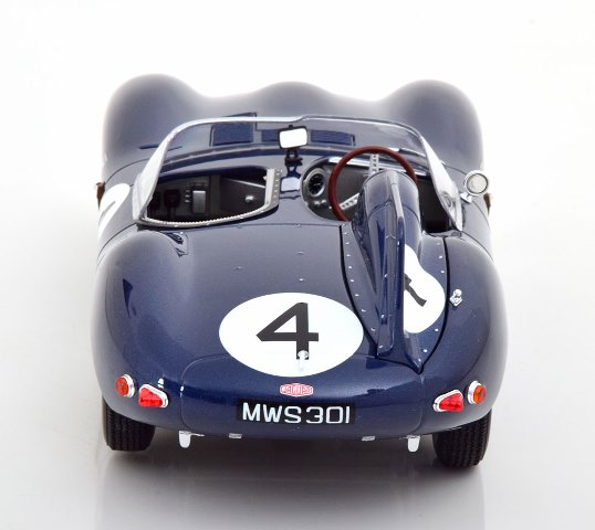 CMR142 CMR 1:18 Jaguar Dtype Short Nose Winner Le Mans 1956 Sanderson/Flockhart