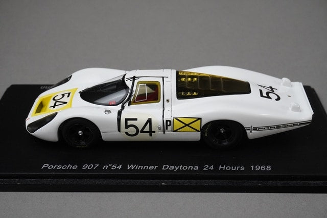 1:43 SPARK 43DA68 Porsche 907 Daytona 24H 1968 #54 model car