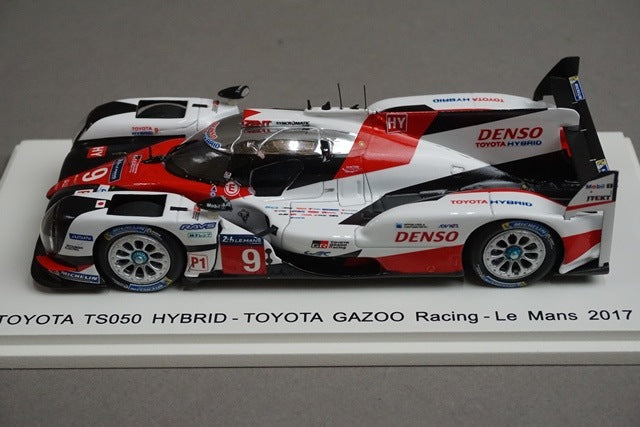 1:43 SPARK S5805 Toyota TS050 Hybrid #9 LM 2017 TOYOTA GAZOO Racing model car