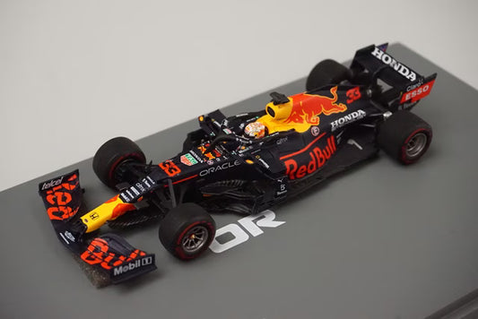1:43 SPARK S7861 Red Bull Racing Honda RB16B Abu Dhabi GP Winner 2021 #33 M.Verstappen