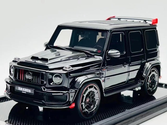 MOTORHELIX 1:18 Brabus G900 Black