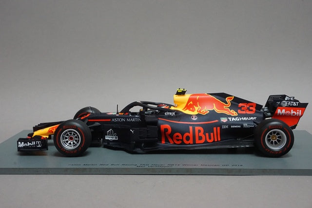 1:18 SPARK 18S354 Aston Martin Red Bull RB14 TAG Heuer F1 Mexican GP 2018 Winner M.Verstappen #33