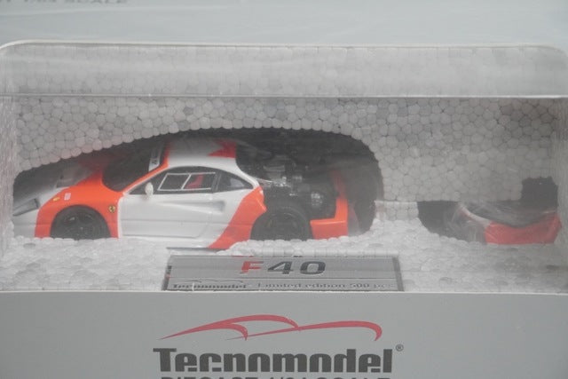 TM64-01C Tecnomodel 1:64 Ferrari F40 LM 1996 Red White w/Black Wheels