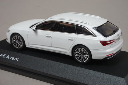 1:43 SPARK 501.18.062.31 Audi A6 Avant Audi custom