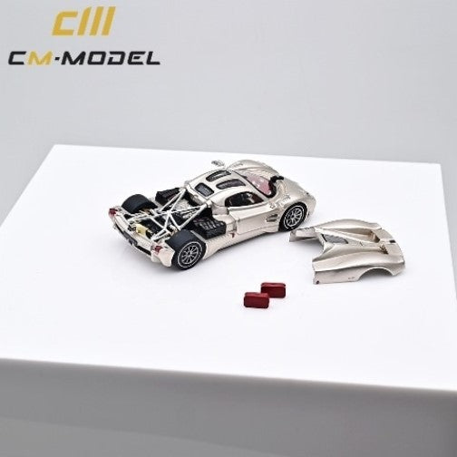 CM64-Utopia-01 CM-Model 1:64 Pagani Utopia Champagne Gold