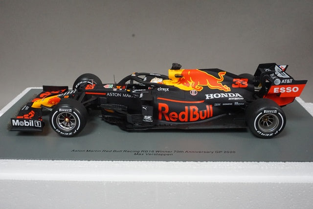 1:18 SPARK 18S486 Aston Martin Red Bull Racing RB16 70th Anniversary GP Winner 2020 #33