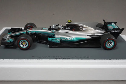 1:18 SPARK 18S301 Mercedes AMG F1 W08 EQ Power+ Russian GP winner 2017 #77 Valtteri Bottas