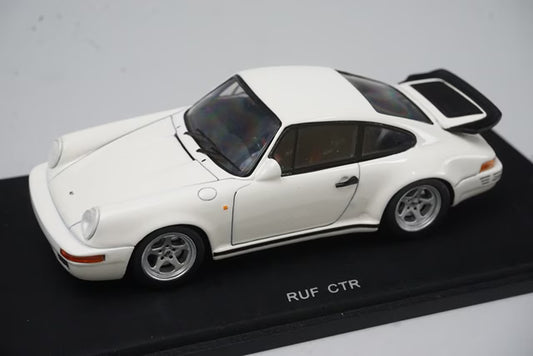 1:43 SPARK KBS003 RUF CTR White