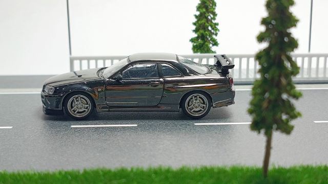 [ Pre-order ] Model Collect 1:64 Skyline R34 V-SPEC Chrome Gunmetal Gray