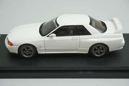 1:43 HPI 8158 Nissan Skyline GT-R (R32) Crystal White model car